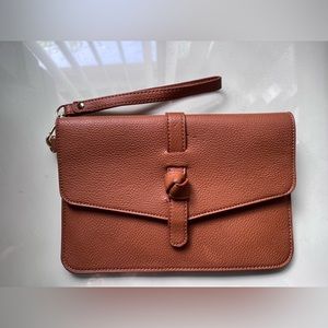 BRAND NEW Wristlet